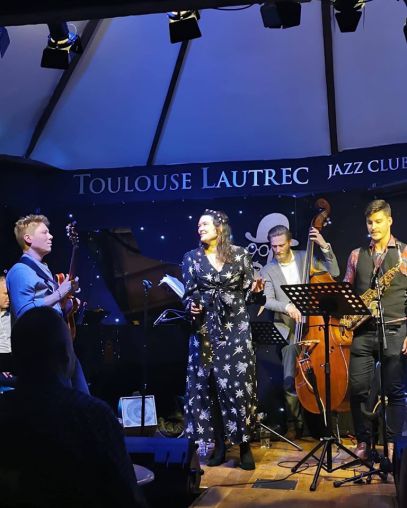 Natalia Amy Douglas, Pete Thomas et al play jazz at the Toulouse Lautrec jazz club
